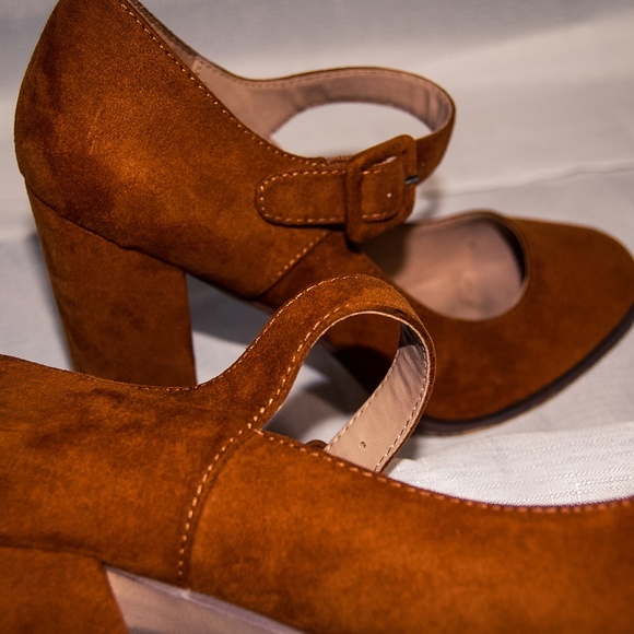 Mix No. 6 Suede Heels (W9) - Picture 7 of 7
